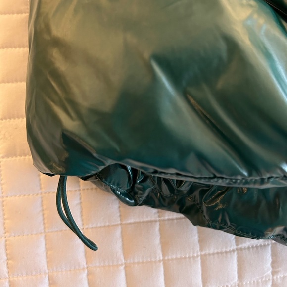 AND190 Green puffed jacket 100% polyester perfect for weekend wear I’m ready to - Picture 4 of 6